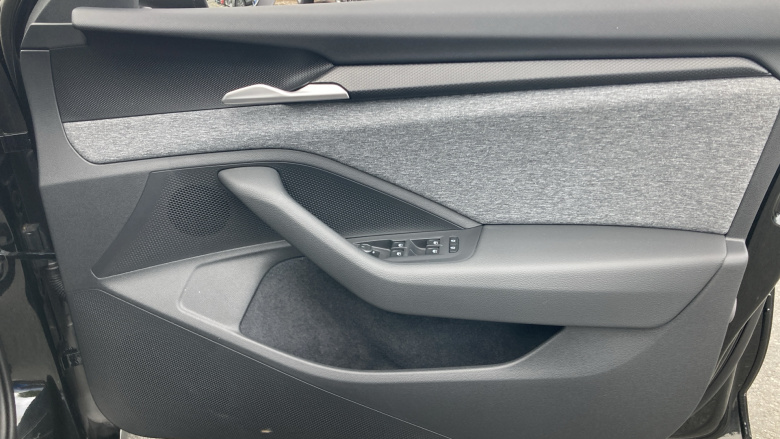 Skoda Superb 2.0 TDI SE Technology 5dr DSG Diesel Estate